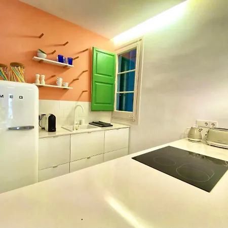 Tyche Apartment